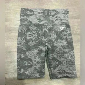Womens Best biker shorts size small